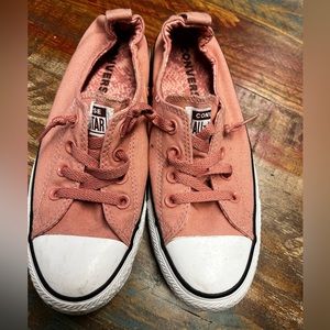 Converse Women’s Chuck Taylor All-store ShorelineSneaker